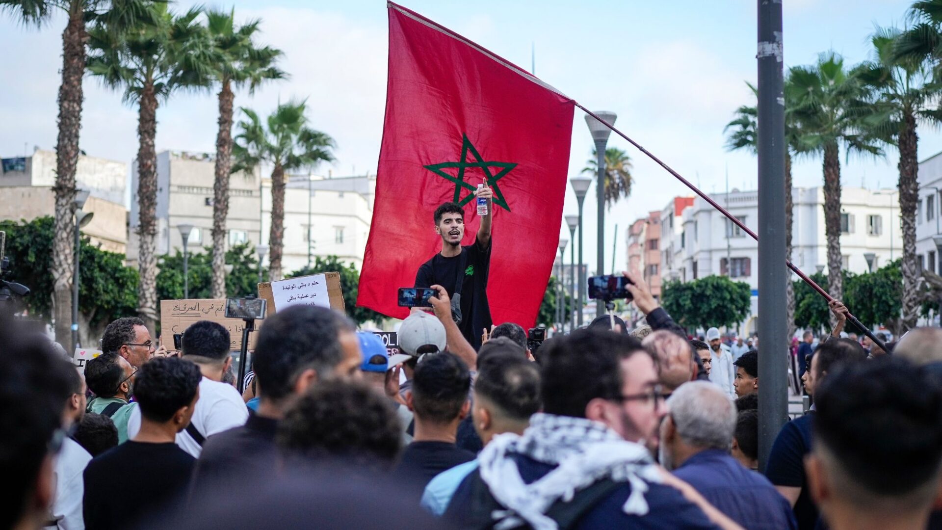 جيل فقد الثقة في الأحزاب.. هل تنجح الشبيبات في إعادته إلى السياسة؟