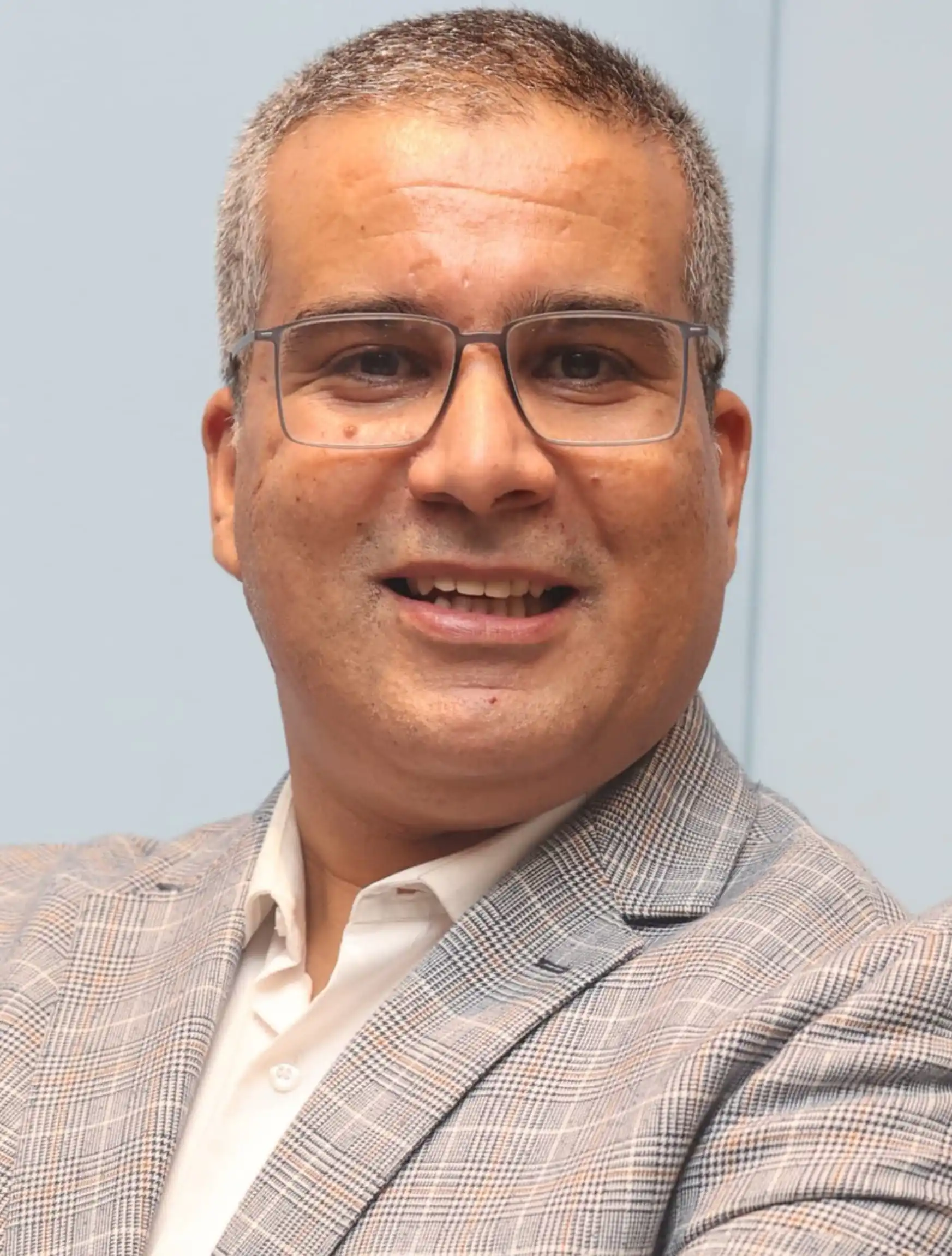 الهجرة الجماعية للشباب المغربي.. ليست أزمة حدود بل أزمة أمل